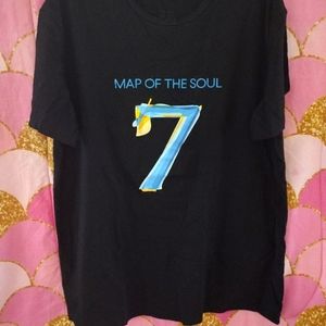 Tshirt size 2xl color black BTS